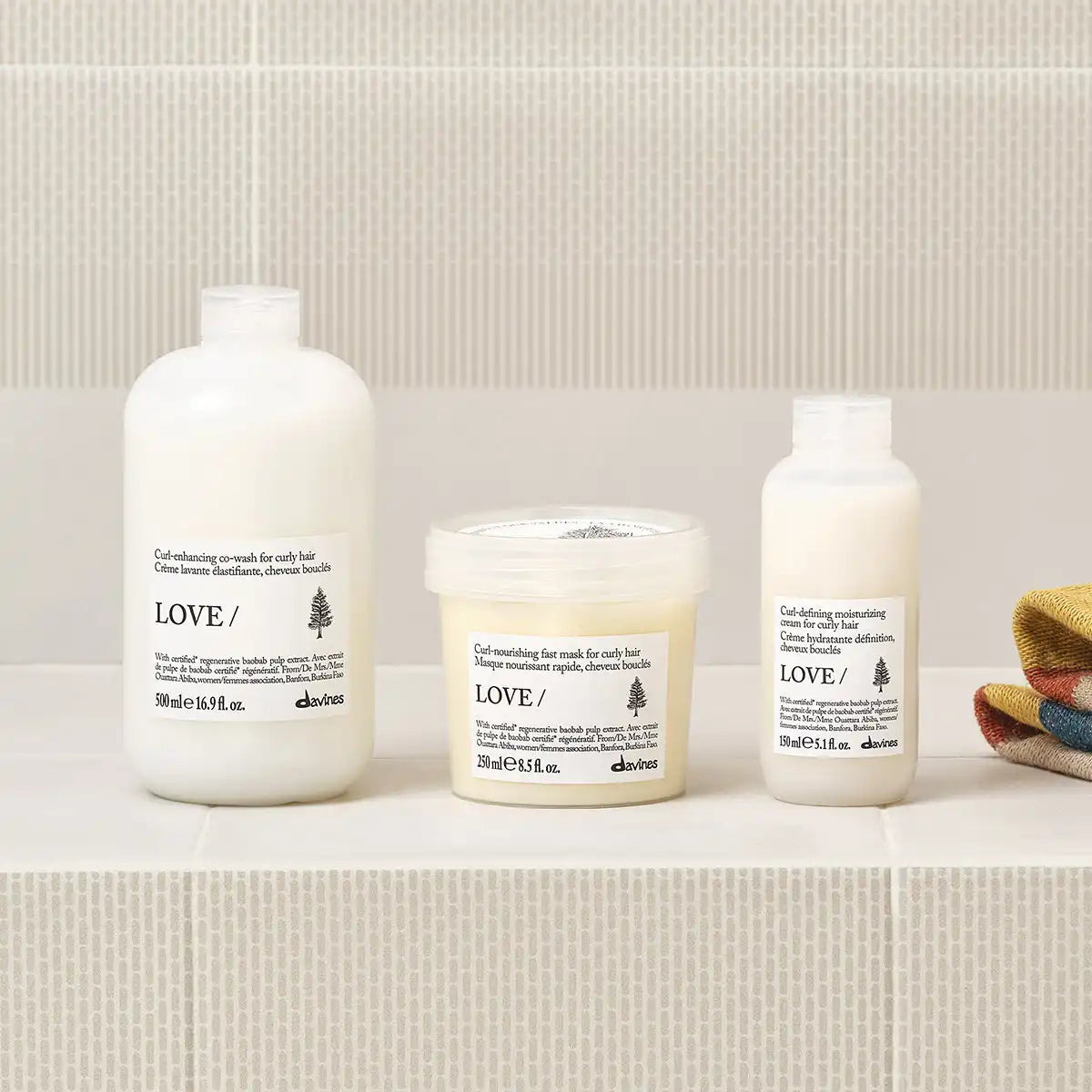 LOVE CURL Co-wash Secondary image